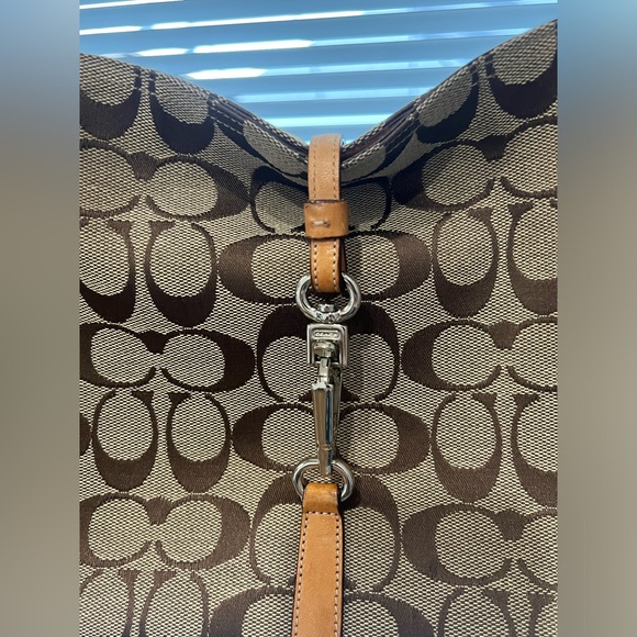 Used Coach small shoulder bag - Picture 1 of 9